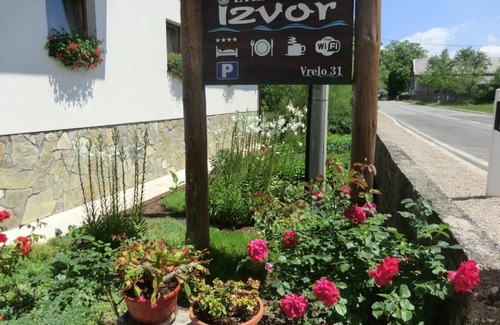Vrelo Korenicko House | Guest Rated 10/10: Ethno House Izvor - Family Friendly Stay
