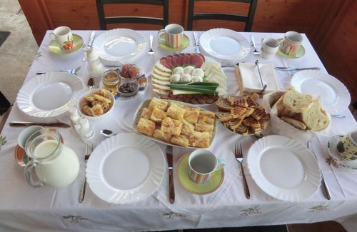 Vrelo Korenicko House | Guest Rated 10/10: Ethno House Izvor - Family Friendly Stay