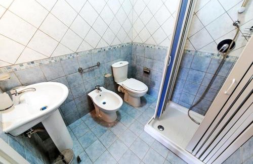 Moio Alcantara Bed & Breakfast | Budget-Friendly Etna - Monte - Mojo with Breakfast Included