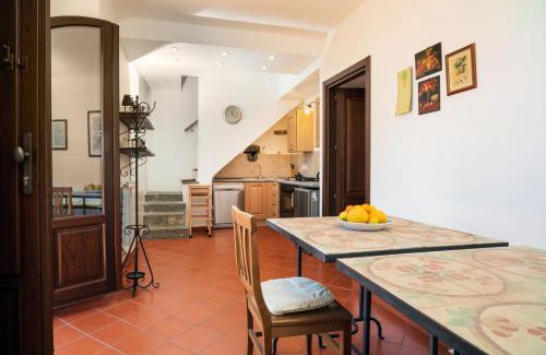Piedimonte Etneo House | Family-Friendly Holiday Homes in Piedimonte Etneo, Italy