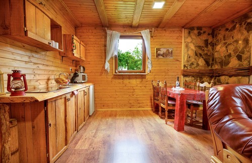 Catrnja Ski Chalet | Pet-Friendly Etno House Molendini - Ideal for Families!
