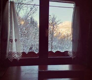 Sauze d'Oulx Hotel | Pet-Friendly Retreat at Etoile des Neiges - Rated 9.4/10