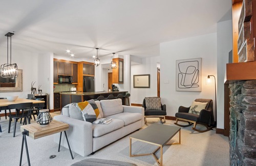 Versant Soleil Condo | Relax at Etoile du Matin by Tremblant Platinum Resort