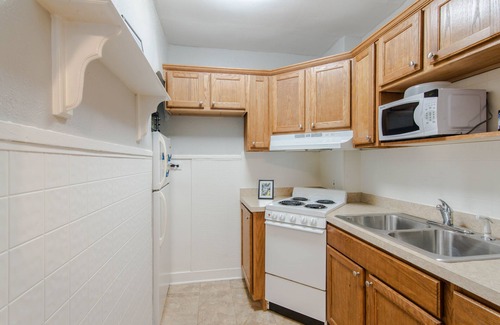 Lower Greenville Apartment | Retro PAC-MAN Apartment with Free Parking and Fun Amenities