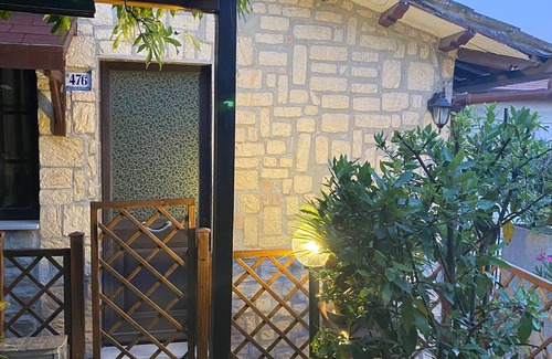Castel d'Arno House | Inviting Etruscan Residence in Perugia with Family Amenities