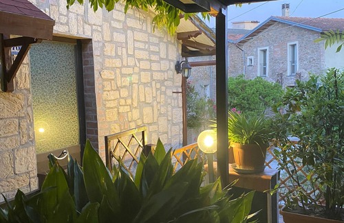 Castel d'Arno House | Inviting Etruscan Residence in Beautiful Perugia