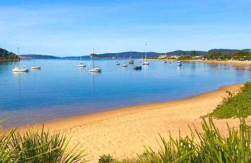 Ettalong Beach Hotel | Oceanfront Retreat at Ettalong Beach Motel - Family Friendly