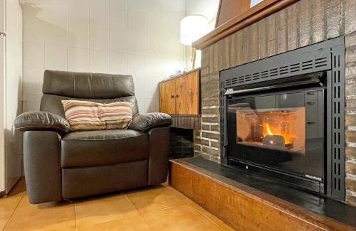 Ochagavia Apartment | Child-Friendly Etxetxikia - Guest Rated 10/10 Experience