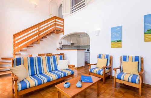 Punta Grossa Villa | Indulgent Eulalia Uno Villa with Ocean View & Pool Access