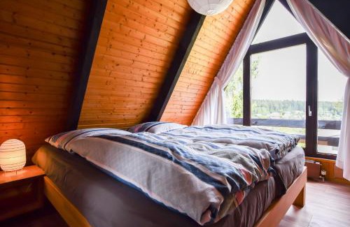Schramberg House | Discover Eulenhäusle: Eco-Friendly Retreat with Hot Tub