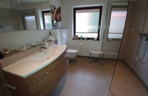 Tarp Apartment | Experience Ocean View Bliss at Owl's Nest Holiday Apartment