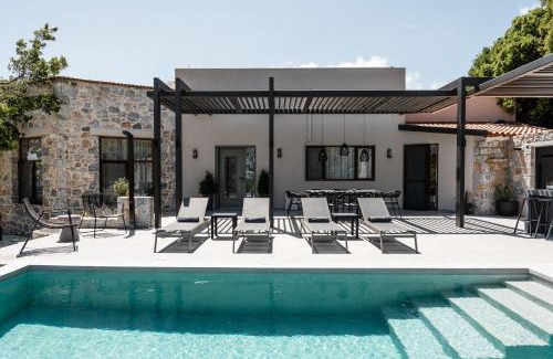 Asigonia Villa | Indulge at Eumelia Iconic Villa with Heated Pool & Ocean View