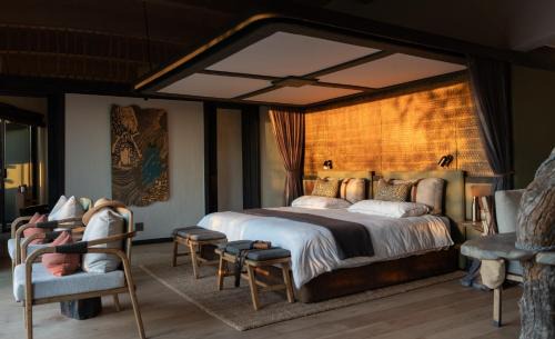Mashatu Game Reserve Cabin | Experience Euphorbia Mashatu with Pool and Hot Tub Access