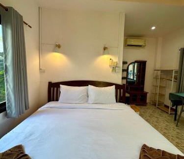Haad Yao Resort | Tranquil Resorts in Haad Yao with Private Beach Access
