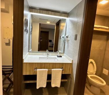 San Cristóbal Hotel | Discover Eurobuilding Tama San Cristobal - Oceanfront Escape
