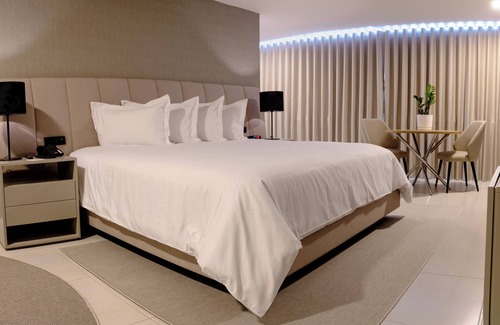 San Cristóbal Hotel | Eurobuilding Tama San Cristobal