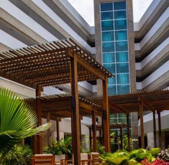 Lecheria Hotel | Experience Eurobuilding Hotel & Suites Lecheria: 5-Star Luxury!