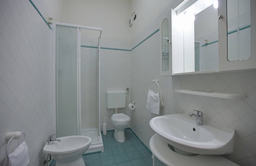 Signa House | Discover EuroHome: Family-Friendly Stay with Spa & Dining