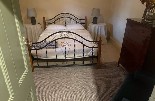 Megalong Valley Other | Discover Euroka Homestead: Family-Friendly with Pool Access