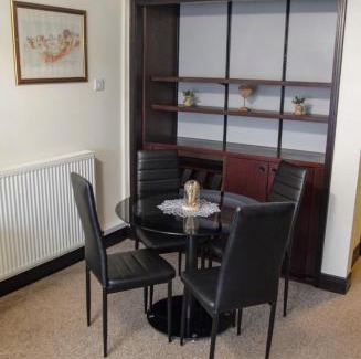 Maidenbower Hotel | Relaxing Stay at Europa Gatwick Hotel & Spa with Breakfast