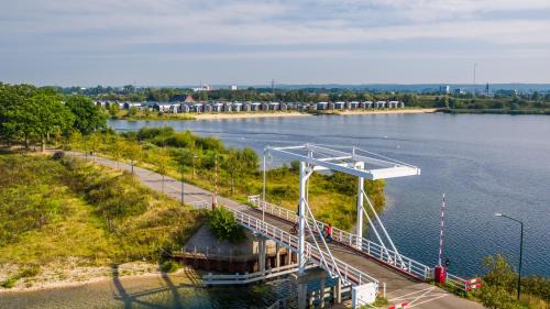 Linden Resort | Discover EuroParcs De Kraaijenbergse Plassen Experience