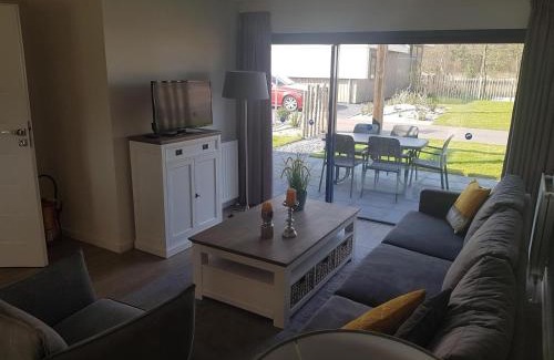 Mol Resort | Pet-Friendly Retreat at EuroParcs Zilverstrand with Pools