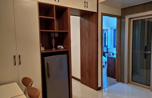 669 Ermita Apartment | European Style Sea View Apartment