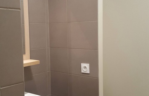 Secteur 1 Apartment | Relaxing Stay at Europole Grenoble Gare Minatec CEA