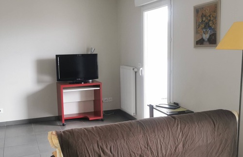 Secteur 1 Apartment | Relaxing Stay at Europole Grenoble Gare Minatec CEA