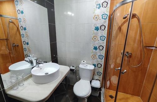 Golden Sands Apartment | Relaxing Europroperties Bendita Mare Apartments with Ocean View