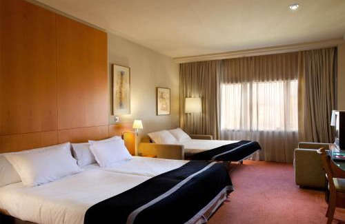 Heliopolis Hotel | Explore Silken Al-Andalus Palace with Pool & Ocean Views