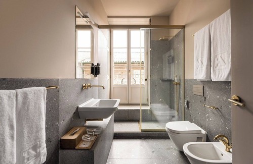 Guimaraes Hotel | Discover Eurostars Santa Luzia: Rated 8.8/10 with Pool & Spa