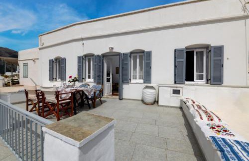 Apollonia Apartment | Discover Eutuxia House Petali: 4-Star Guest Rated Haven