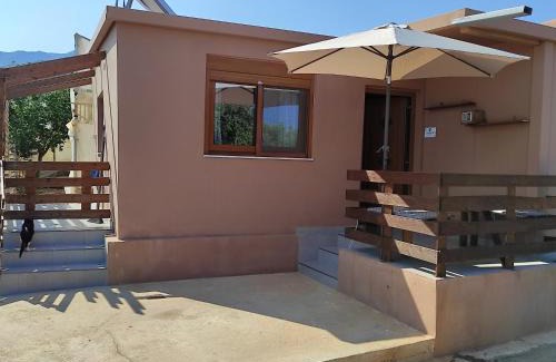 Limeniskos Villa | Pet-Friendly Evaggelias House with Top Guest Ratings