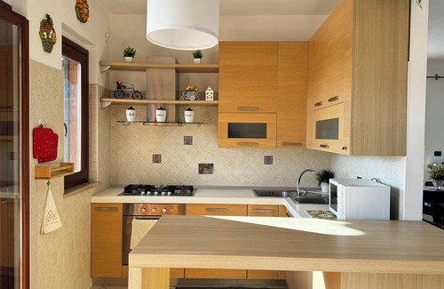 Marino Apartment | Evaguesthouse, familyfriendly bilevel with a large terrace, 10 minutes from Rome