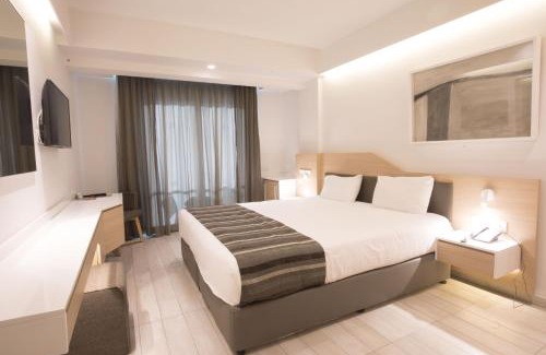 Protaras Hotel | Beautiful Evalena Beach Hotel with Oceanfront Pool & Spa