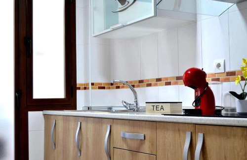 Monachil Apartment | Evaleta 2: New Family-Friendly Apartment in Prime Location