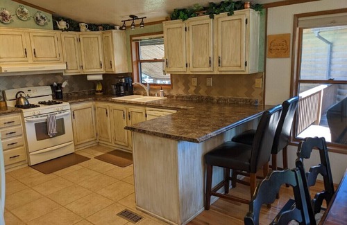 Idlewild Estates House | Experience Evans Heaven: Ocean View, Pool & Spa Retreat