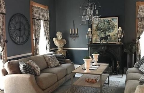 Burlington Bed & Breakfast | Experience Evans Holly Grove Inn B&B: Rated 9.6/10!