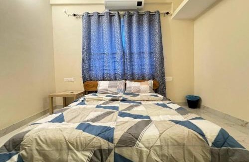 Hyderabad Apartment | Evara Grand Vista Fully Equipped 3BHK near AMB