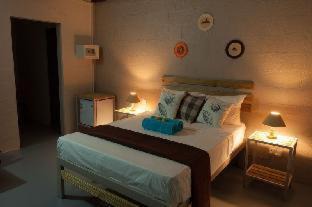 Grand River South East House | EvaZion: Family-Friendly Stay with Pool and Breakfast