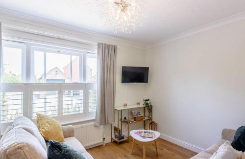 Wragby House | Discover Eves Retreat: Pet & Child Friendly Getaway
