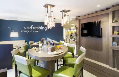 Norwalk Hotel | Pet Friendly EVEN Hotel Norwalk with Great Amenities