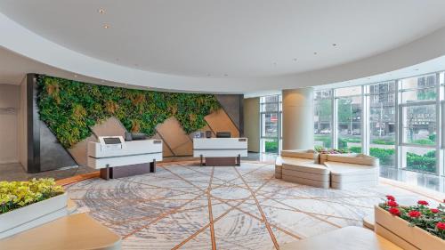 Jinfeng Qu Hotel | Experience EVEN Hotel Yinchuan Yuehai: 4-Star Comfort Awaits