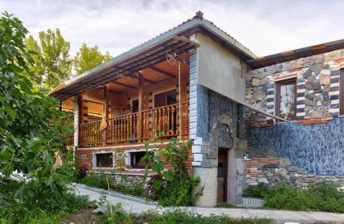Kvemo Kartli House | Event House Kona