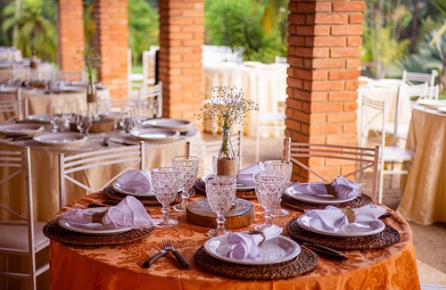 Porto Feliz House | Event Space with Ocean View and Family-Friendly Amenities