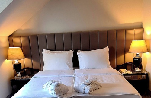 Voesendorf Hotel | Relax at Eventhotel Pyramide: 4-Star Spa & Family Friendly