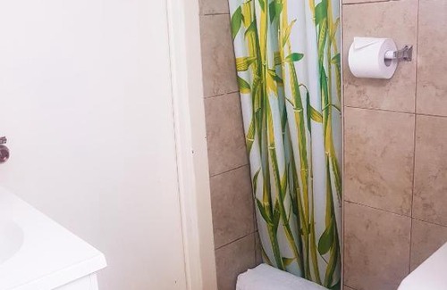 New Kingston Bed & Breakfast | Discover Eventuality B&B in New Kingston - Family-Friendly Stay