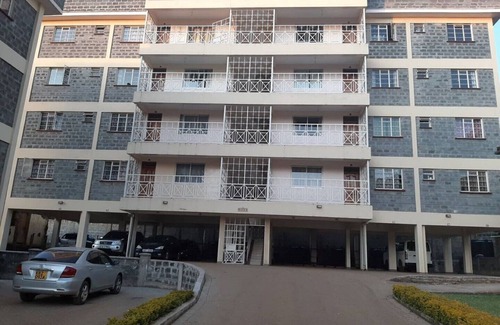 Eldoret House | Evergreen Apartment: Stay Near Eldoret's Biggest Mall