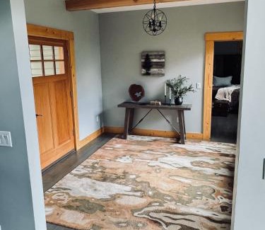 McHenry House | Evergreen Escape